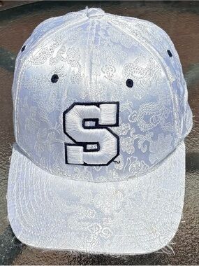 Zephyr Sample Penn State Nittany Lions NCAA Fitted Hat Size 7 3/8 EUC